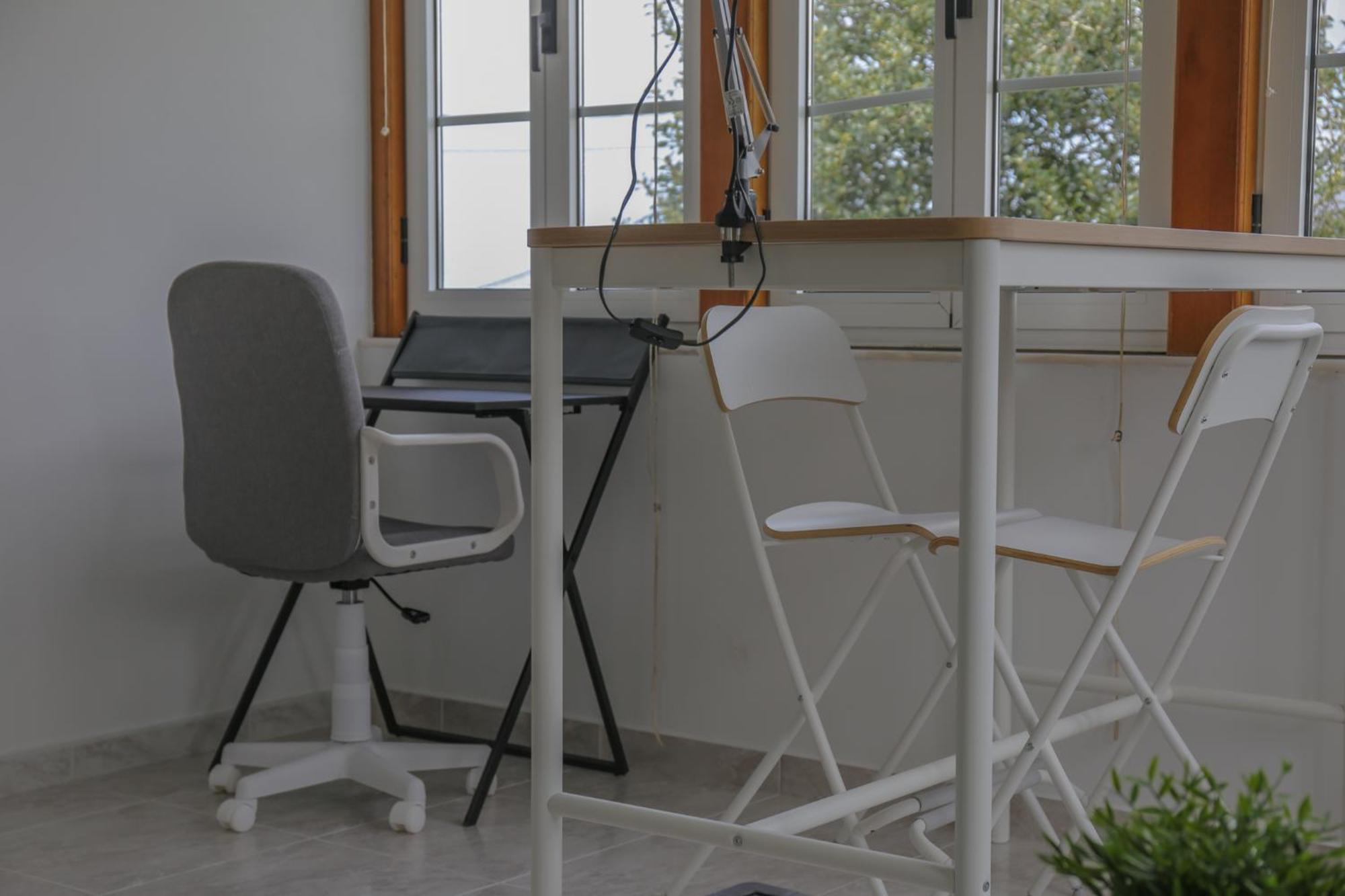 Beachfront Surf & Holiday House, Charming & Quiet Valdoviño Esterno foto