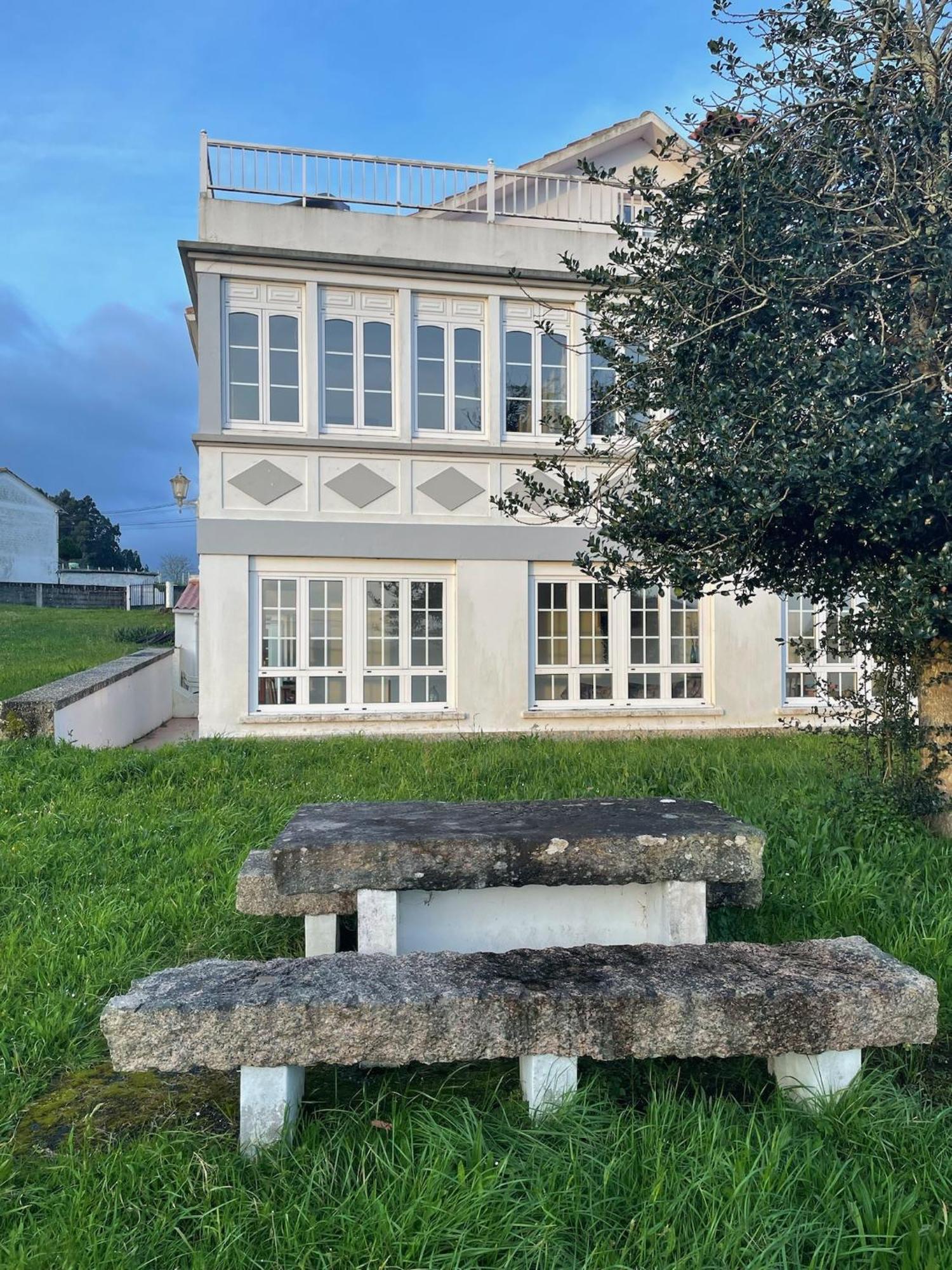 Beachfront Surf & Holiday House, Charming & Quiet Valdoviño Esterno foto